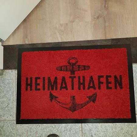 Ferienwohnung Heimathafen Neufolstenhausen Exterior foto