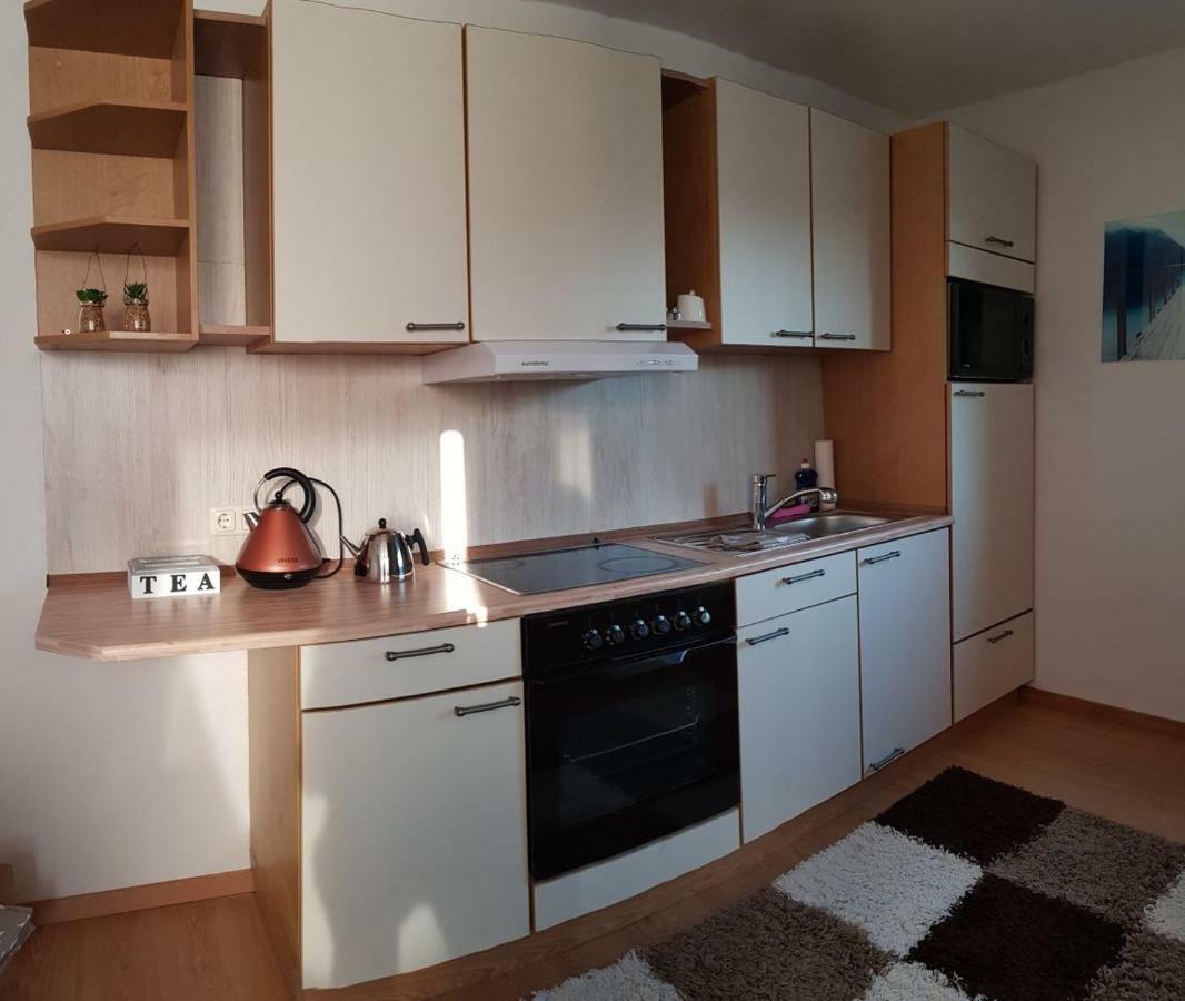 Ferienwohnung Heimathafen Neufolstenhausen Exterior foto